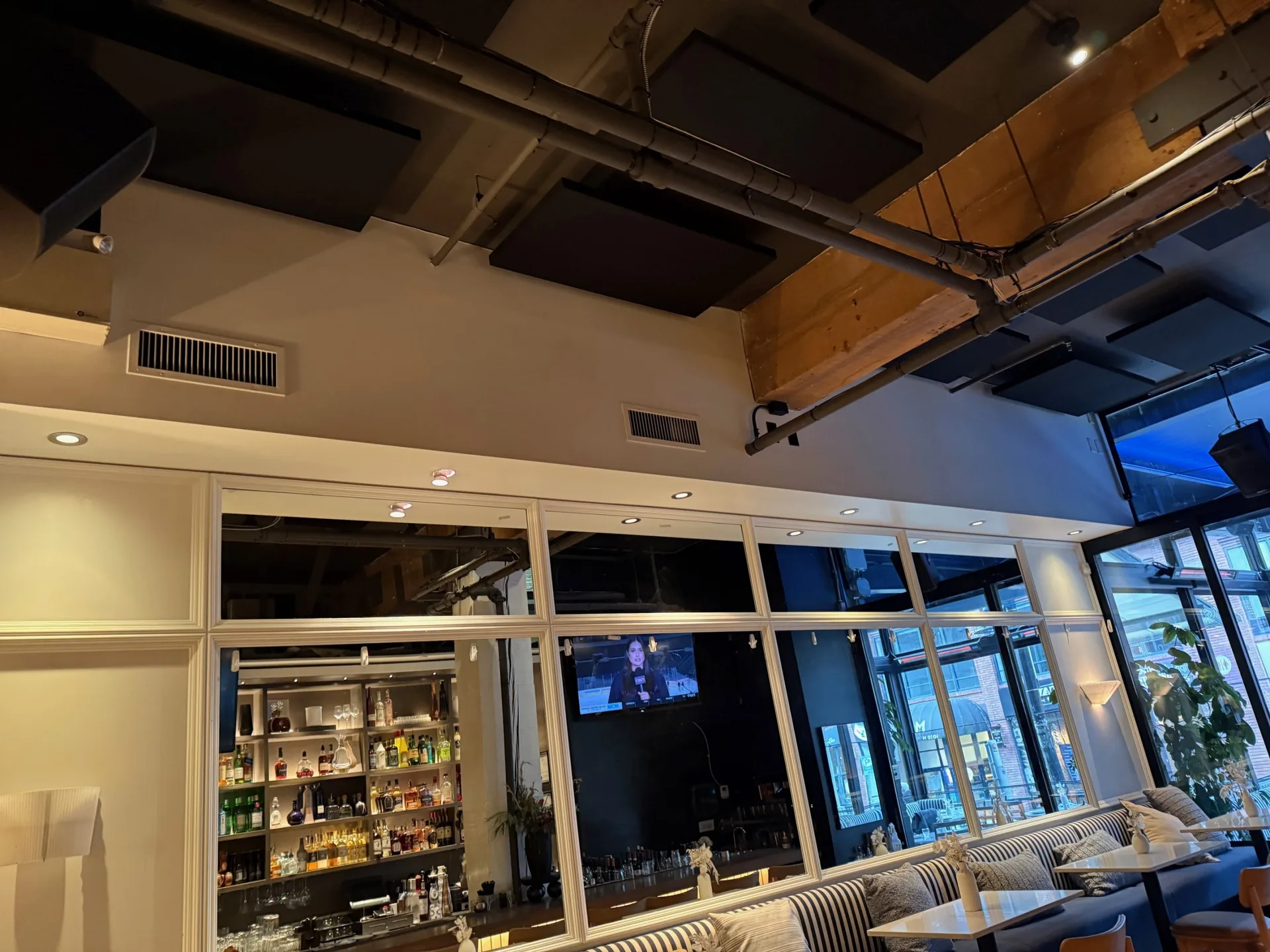 Restaurant acoustic installation detail