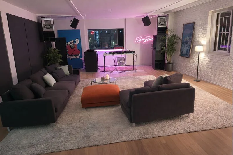 Funktion-One installation