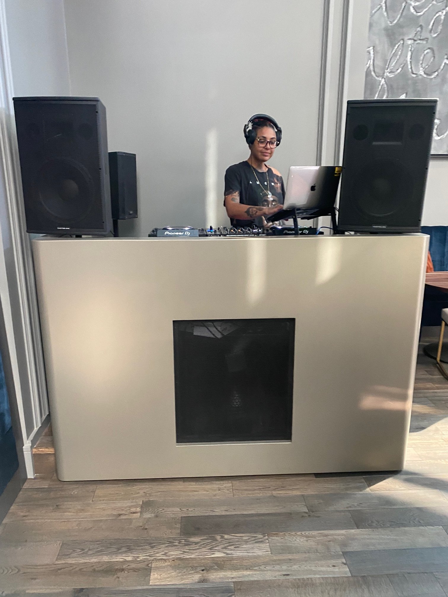 Funktion-One installation